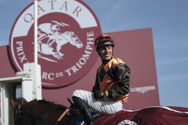 Arc de hotsell triomphe longchamp